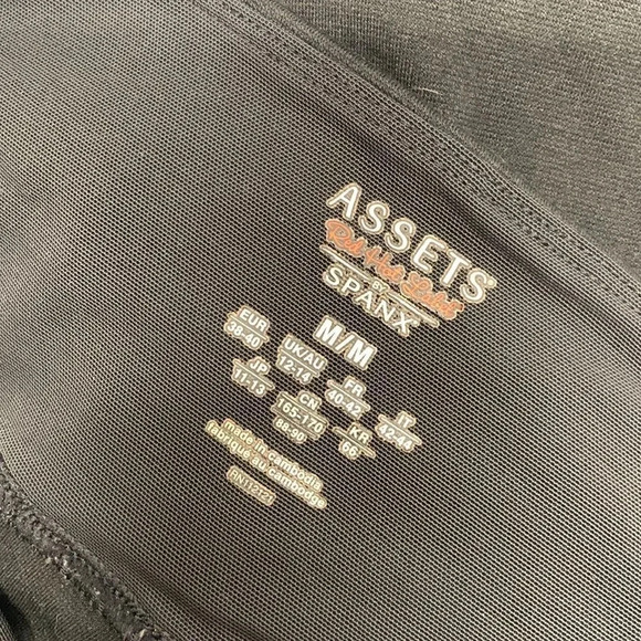 Assets by Spanx Shaping Leggings Faux Leather Racing Stripes Black Size M Medium - Picture 7 of 8